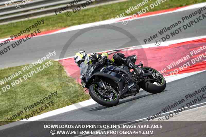 cadwell no limits trackday;cadwell park;cadwell park photographs;cadwell trackday photographs;enduro digital images;event digital images;eventdigitalimages;navarra;no limits trackdays;peter wileman photography;racing digital images;trackday digital images;trackday photos